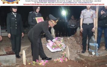 Penghormatan Terakhir Prajurit Bhayangkara, Polres Majalengka Gelar Upacara Pemakaman Kepolisian Almarhum Iptu Budiman