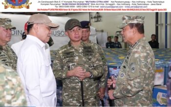 Panglima TNI Bersama Menko Polkam Lepas Satgas Terpadu Port Visit 2026